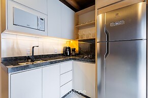 Comfortable and Sophisticated Accommodations Just Minutes From the Bea