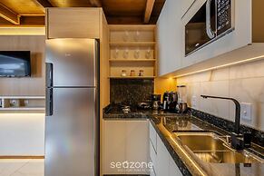 Comfortable and Sophisticated Accommodations Just Minutes From the Bea