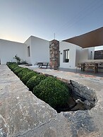 Pentanemi Folegandros