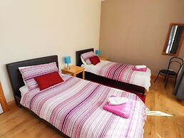 Godetia Cottage