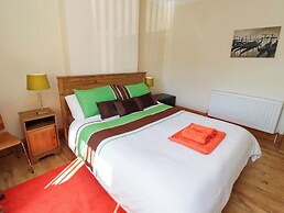 Godetia Cottage