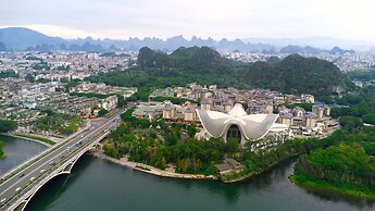 Magnotel Guilin Elephant Trunk Hill