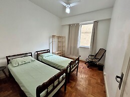 Botafogo: 2 quartos e vista livre