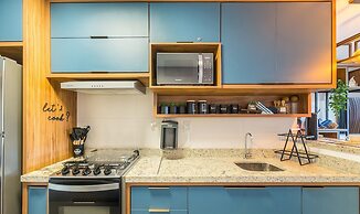 2 Suite Apartment in Condo With Pool Eko0008