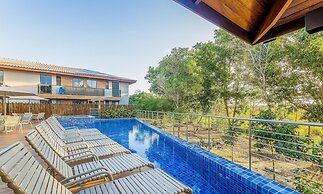 2 Suite Apartment in Condo With Pool Eko0008