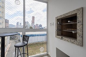 Apto c/ Varanda Gourmet a 500m da Praia - CDM0101