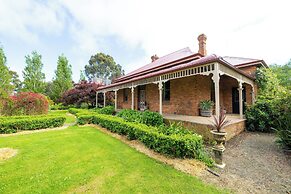 Pierrepoint Wines & Accommodation