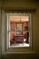 Pierrepoint Wines & Accommodation
