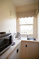 Pierrepoint Wines & Accommodation