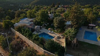 Kaliva Boutique