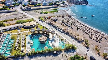 Alia Beachfront Suites and Spa