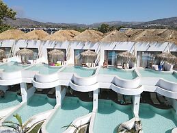 Alia Beachfront Suites and Spa