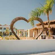 Alia Beachfront Suites and Spa
