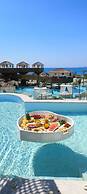 Alia Beachfront Suites and Spa