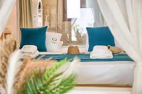Alia Beachfront Suites and Spa