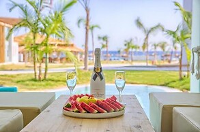 Alia Beachfront Suites and Spa