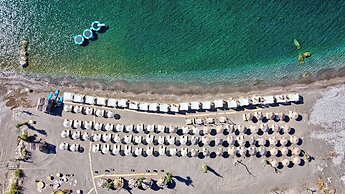 Alia Beachfront Suites and Spa