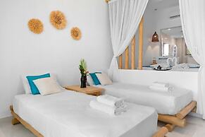 Alia Beachfront Suites and Spa