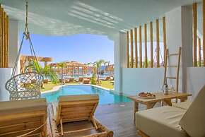 Alia Beachfront Suites and Spa