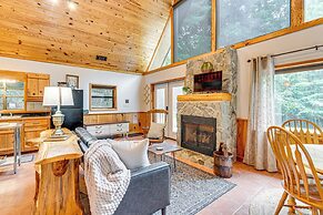 Hike, Fish & More: Cozy Cabin w/ Patio in Murphy!