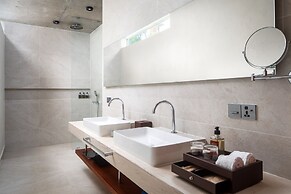 Serene Vita Retreat