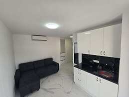 Dream Beach 1 BR Apartment Terrace Dining Pool