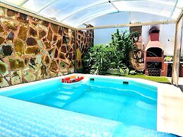 Villa Medinilla With Private Pool in Conil