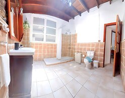 Villa Medinilla With Private Pool in Conil