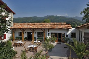 Hôtel Spa Mendi Alde