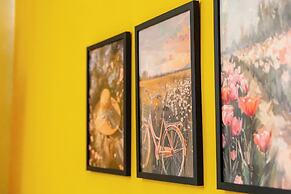Rosa Homes THE YELLOW