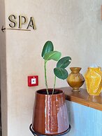 Palm surf&spa hotel