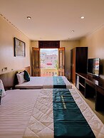 Sky 2 Hotel