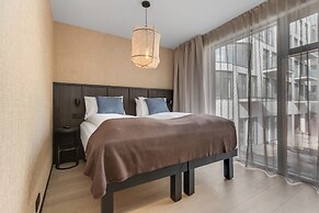Strand Hotel Apartments