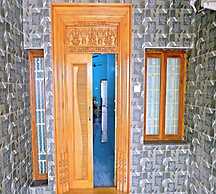 Golden Home Stay
