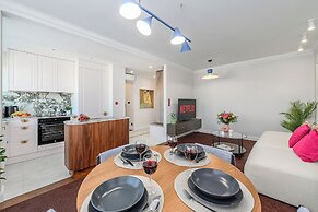Lumina premium apartment with city view