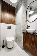 Lumina premium apartment with city view