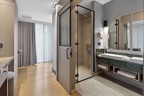 Arbor Hotel - Signature Collection