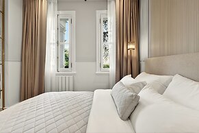 Arbor Hotel - Signature Collection