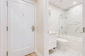 Mont Royal Suites