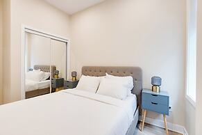 Mont Royal Suites
