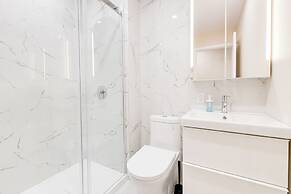 Mont Royal Suites