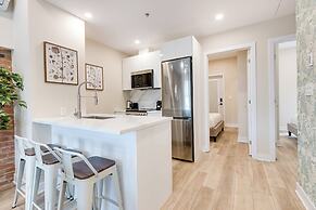 Mont Royal Suites
