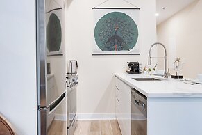 Mont Royal Suites