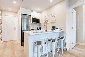 Mont Royal Suites