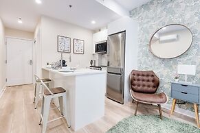 Mont Royal Suites