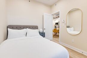 Mont Royal Suites