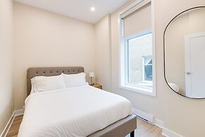 Mont Royal Suites