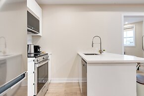Mont Royal Suites