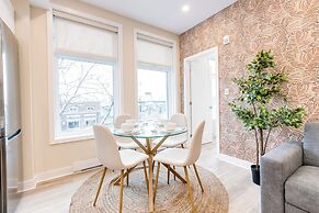 Mont Royal Suites