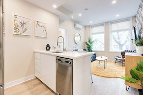 Mont Royal Suites